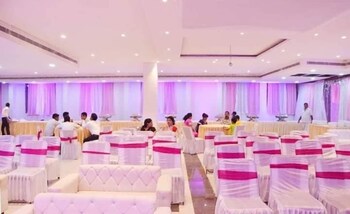 Banaras Hotel Llp,Uttar Pradesh>>Kanpur,3 star