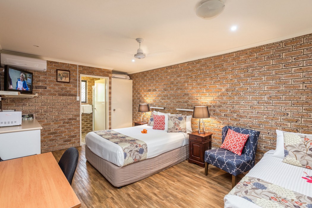 sunshine coast airport motel