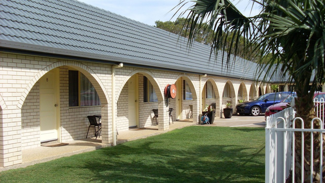 sunshine coast airport motel