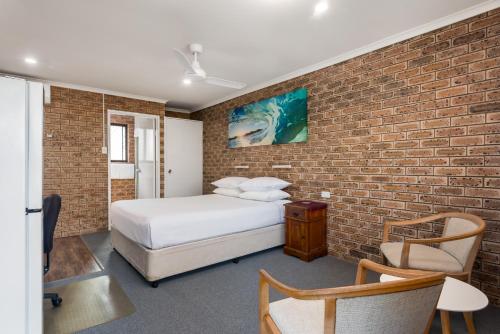 sunshine coast airport motel
