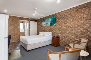 sunshine coast airport motel