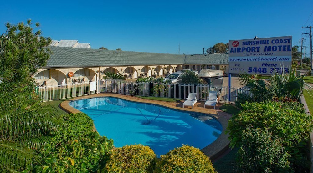 sunshine coast airport motel