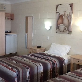 nambour lodge motel
