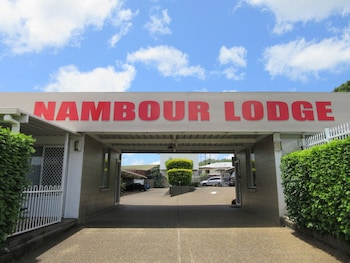 Nambour Lodge Motel,Glass House Mountains>>Diddillibah,4 star