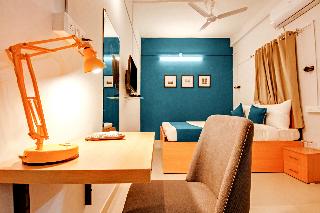 hotel silver key near arup hospital near pune airport