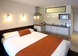 Motel 429,Near Salamanca Market,4 star