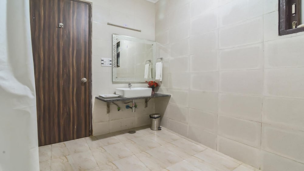 royal residence galleria