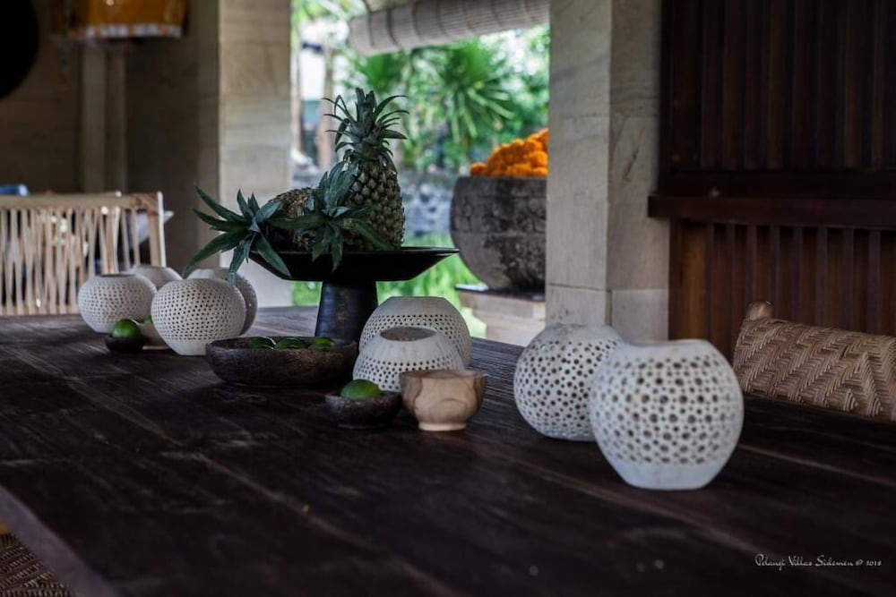 pelangi villas sidemen