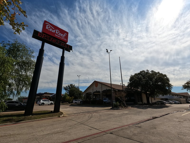 Red Roof Inn & Suites Irving