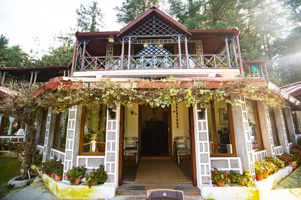 the hive cottage by royal collection