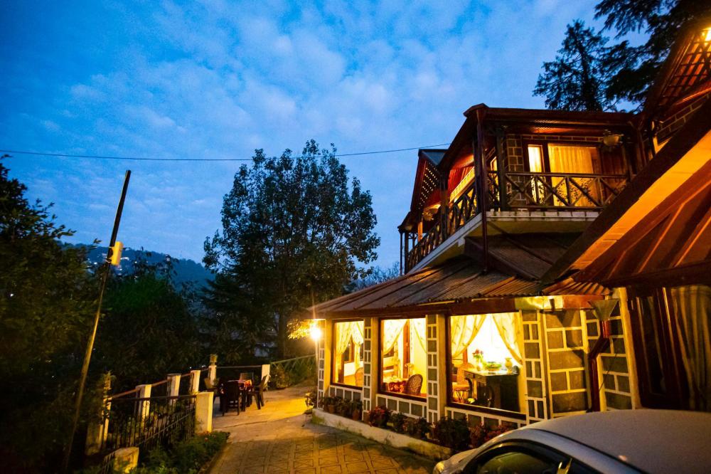 The Hive Cottage By Royal Collection,Pangot>>Nainital,3 star