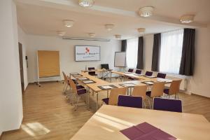 bernstein acamed resort