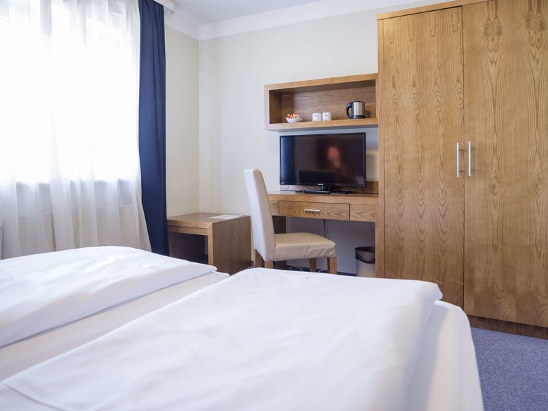 hotel konigstein kiel by tulip inn