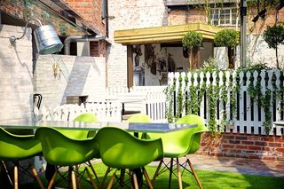 Oddfellows Chester Hotel And Apartments,Ellesmere Port>>Cheshire West And Chester,4 star