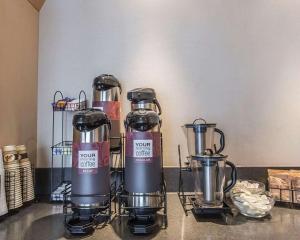 Comfort Inn Highway 401,Ontario>>Kingston,3 star