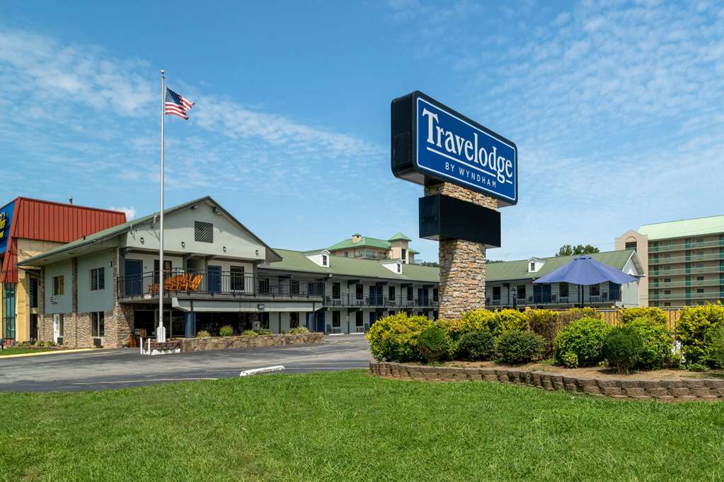 pigeon forge parkway inn