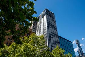 oaks melbourne on market hotel