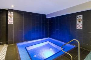 oaks melbourne on market hotel