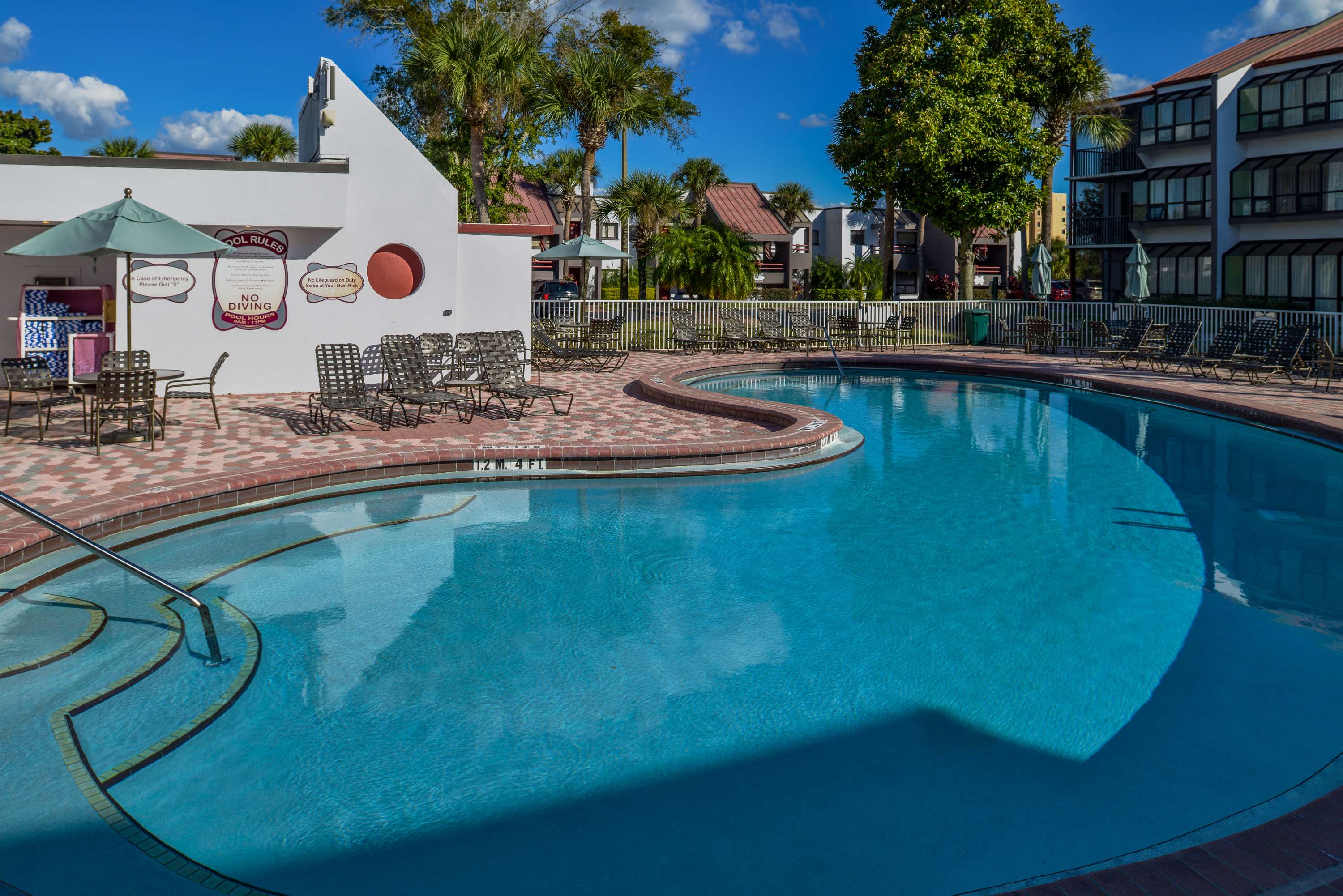 orbit one vacation villas
