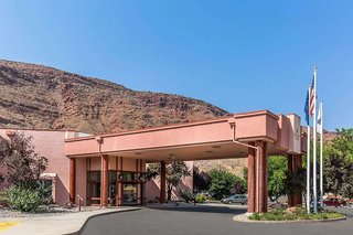 Quality Suites Moab Near Arches National Park,Moab>>Grand County,3 star