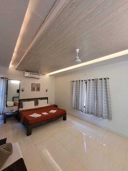 onest luxury home stay