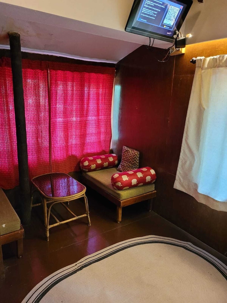 onest luxury home stay