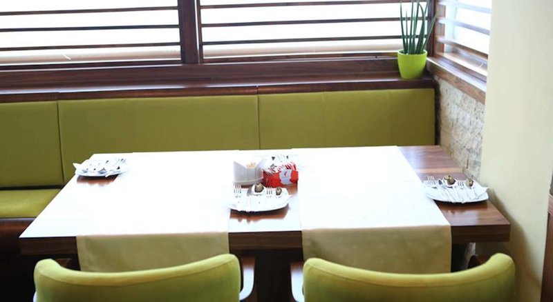hotel bistrik city center