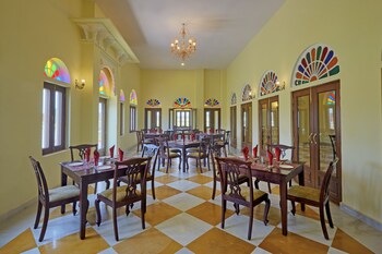 pratap niwas a heritage resort