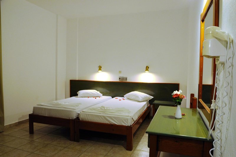 summer village of hippokrates