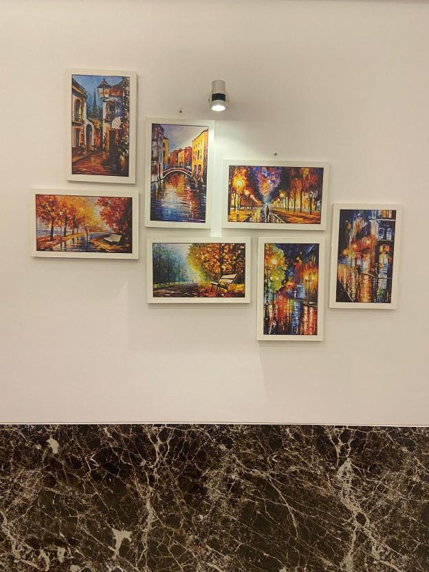 hotel bkc crown near trade centre visa consulate