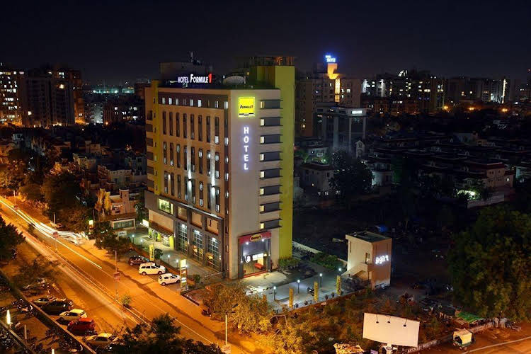 holiday inn express ahmdabad prahlad nagar by ihg