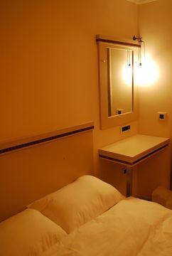 hotel evsen adults only