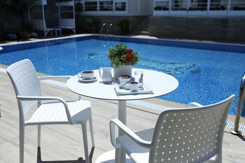 ascot hotel buyukada