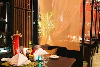 red ginger chic resort