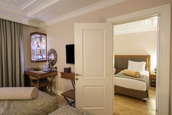 golden age hotel taksim
