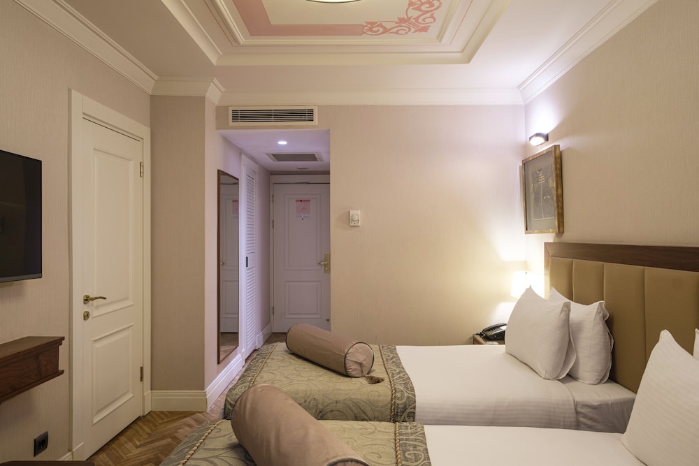 golden age hotel taksim