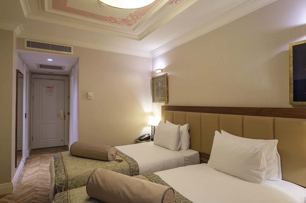 golden age hotel taksim