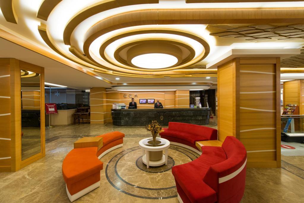 prestige hotel old city