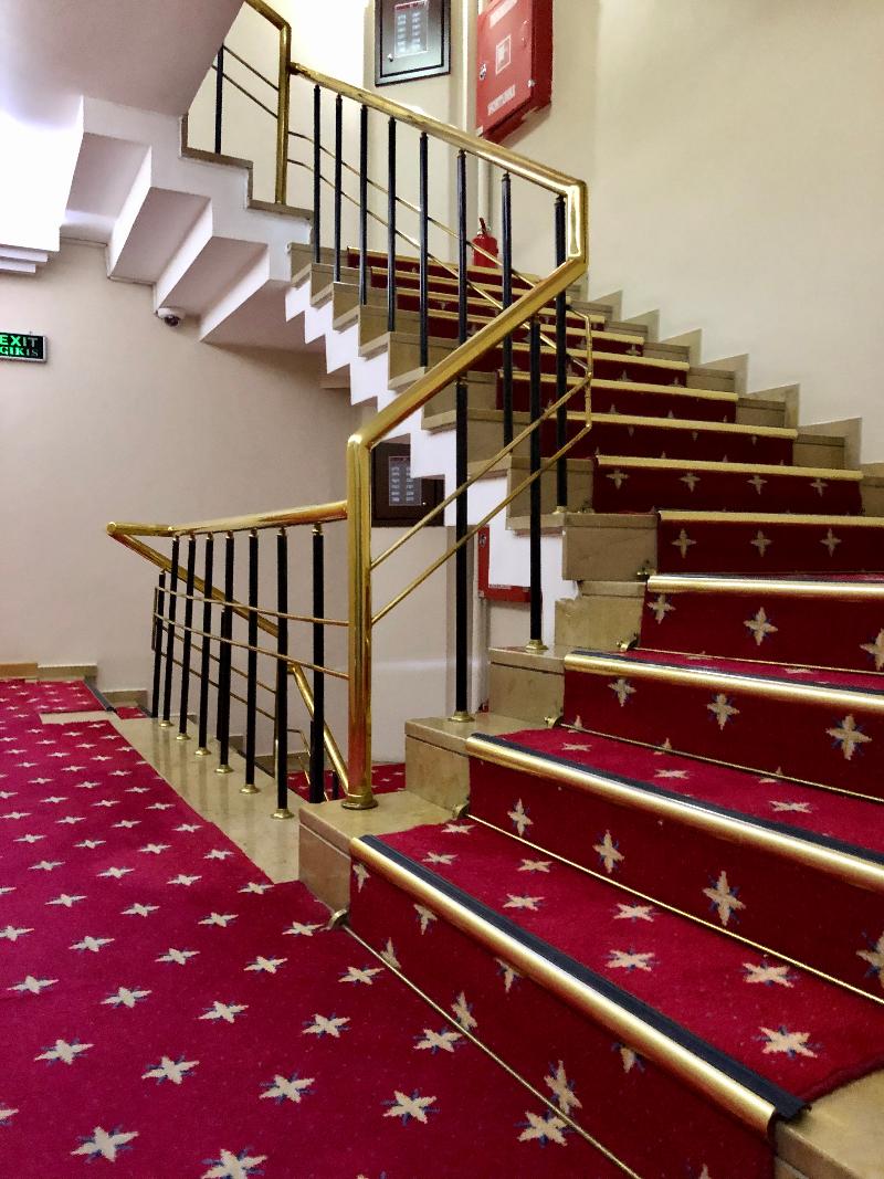 prestige hotel old city
