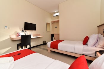 reddoorz near legian street