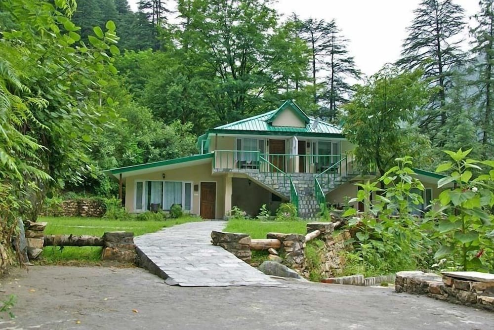 asaka himalayan inspiration lodge kasol