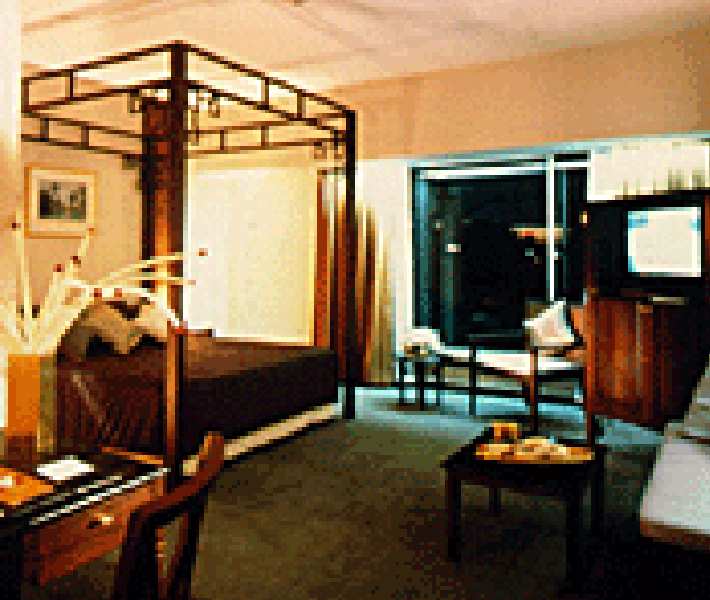 indra regent hotel