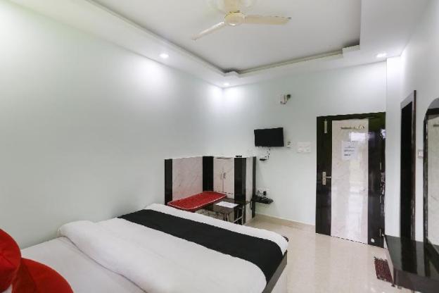 capital o 61207 puja international