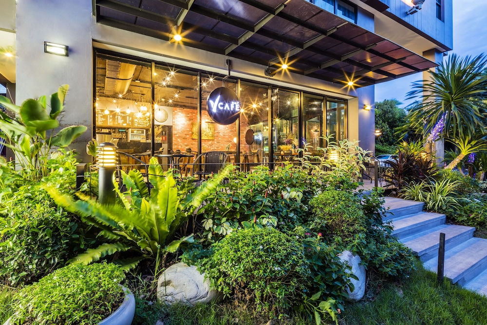 livotel hotel lat phrao bangkok