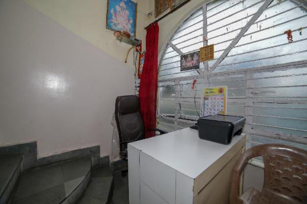 spot on shraddha hotel