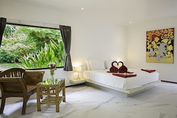 crystal bay yacht club