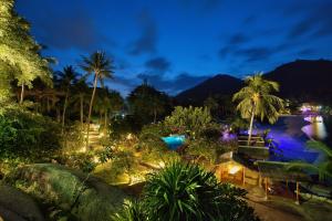 crystal bay yacht club