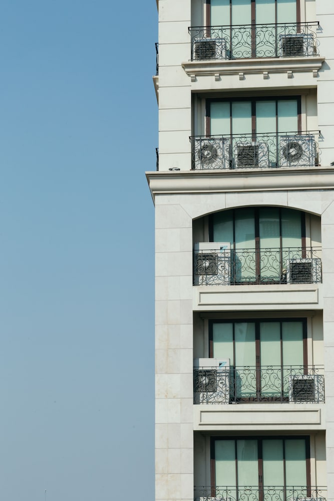 thomson residence hotel