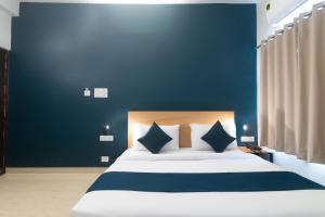 super namaskar silver key