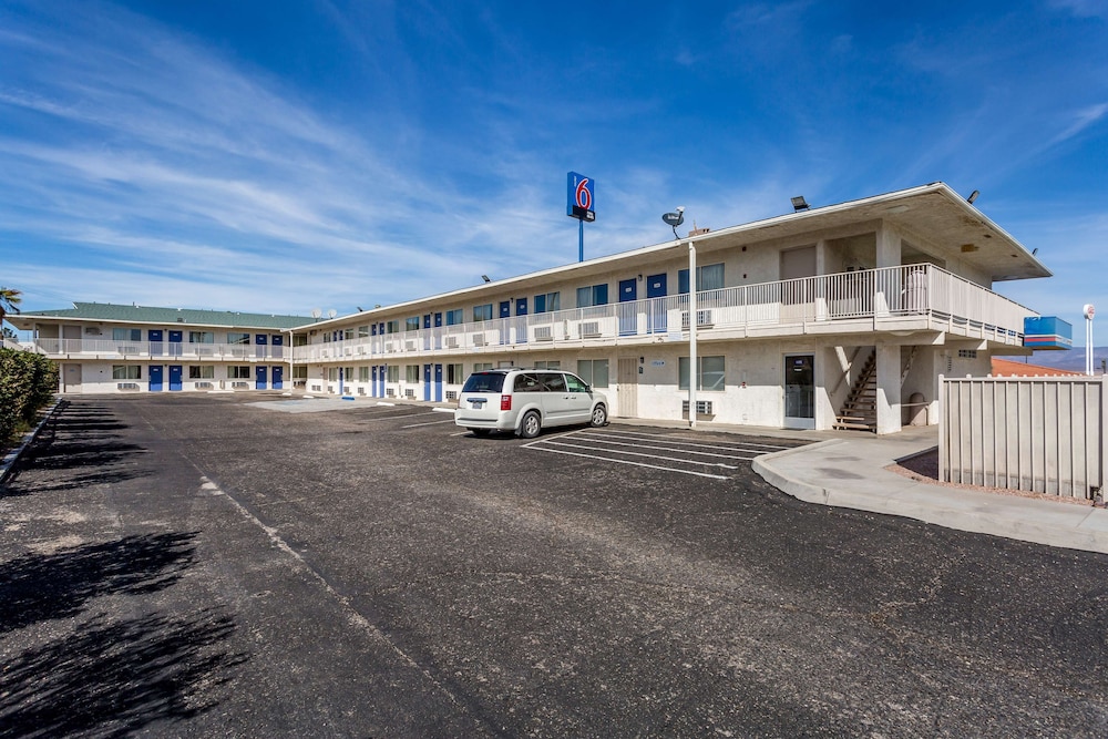 motel 6 needles ca
